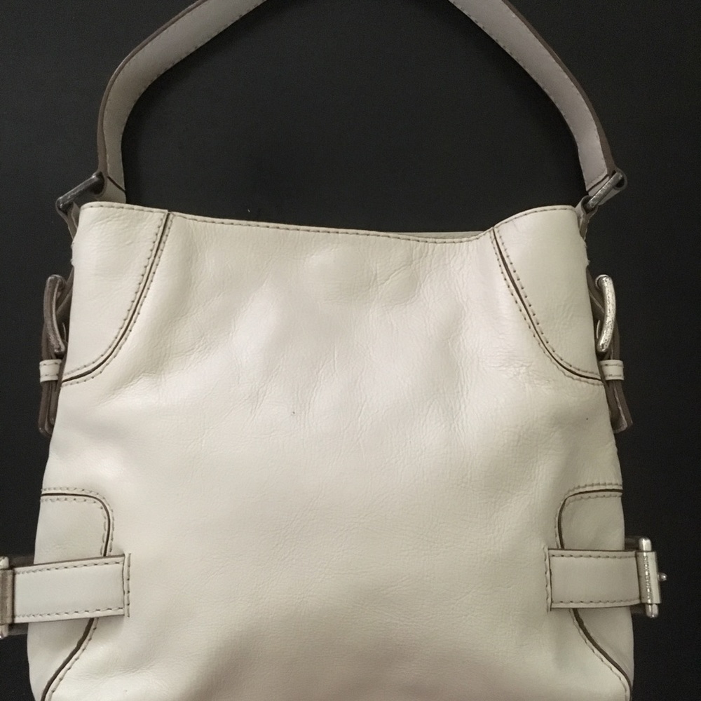 Michael Kors White/Off While Leather Handbag $35